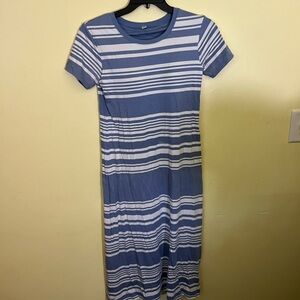 Uniqlo Blue and White Sheath Midi Dress